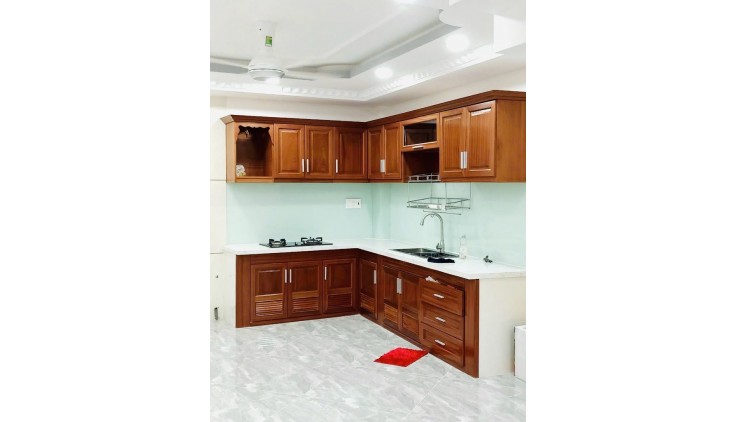 NHÀ SÁT TÊN LỬA, ĐƯỜNG 6M THÔNG HƯƠNG LỘ 2, 57M2, 5 TẦNG 5PN,  CHỈ 6 TỶ